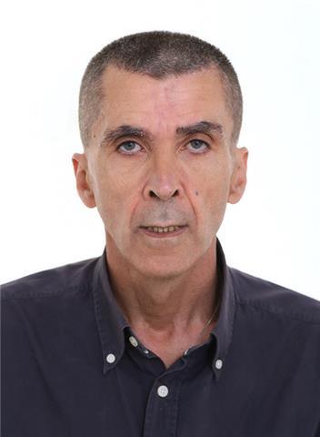 Profesor partícular de matematicas, física, química e informática a alumnos de bachllillearto y primeros cursos de carrera