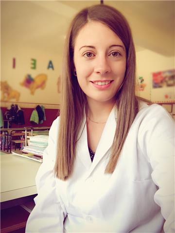 Maestra de primaria e infantil con especialidad en inglés y en necesidades educativas especiales