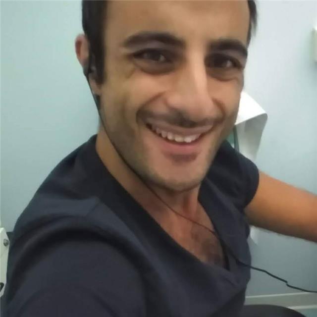 Laureato in fisica, offresi lezione di matematica e fisica