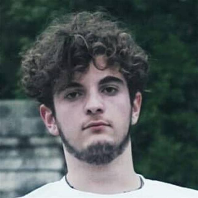 Scuola superiore con Esabac Techno