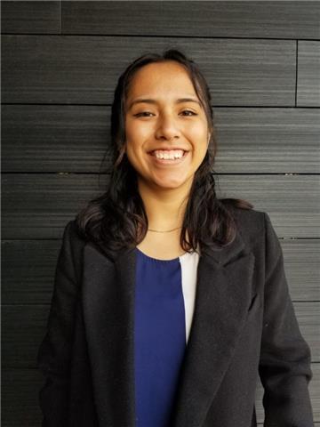 Profesora de inglés con experiencia en Estados Unidos y Europa, enseña clases inglés a alumnos motivados por la cultura inglesa
