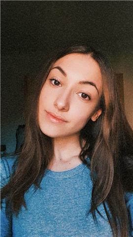 Sono una studentessa universitaria uscita dal pigafetta classico