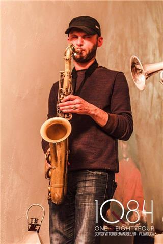 Lezioni di sassofono - napoli _ on line - web cam