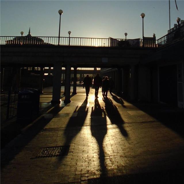 Learn English, have fun and make your dreams come true