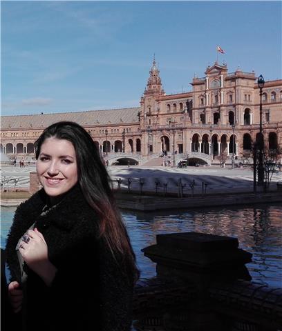 Filóloga inglesa imparte clases de inglés a todos los niveles