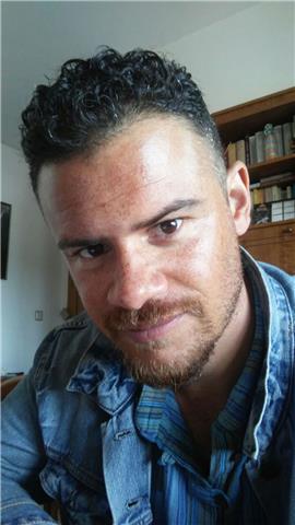 Doy clases particulares de ingles (conversacion, examen preparacion, y mas) durante verano y año escolar