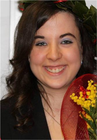 Insegnante laureata in filosofia contemporanea con lode offre lezioni private