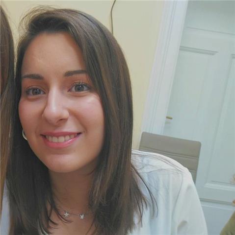 Estudiante de Magisterio da clases de las asignaturas de primaria en Madrid