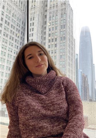 Estudiante colombiana, nivel de inglés C1 ofrece clases particulares para todas las edades