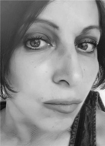 Attrice professionista, vocal coach