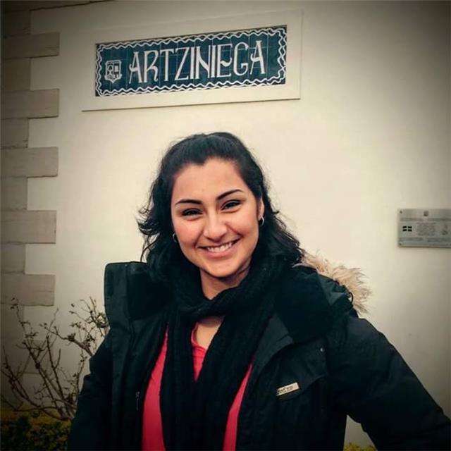 Spanish for foreign people in navarre // castellano para extranjeros, práctico y divertido para el día a día