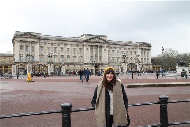 Profesora de inglés de todos los niveles (A2, B1, B2, C1 y C2)