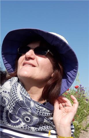 Mother tongue teacher for you!