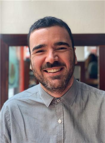 Profesor de francés nivel bilingüe con máster en enseñanza