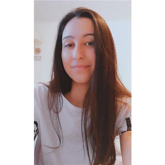 Licenciada en educación primaria trilingüe, me ofrezco a dar clases hasta 2° de la eso, en vitoria-gasteiz