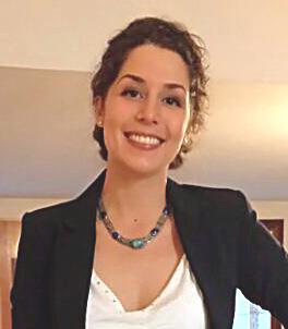 Laureata in lingue disponibile per lezioni di inglese, da livello base fino a intermedio/avanzato