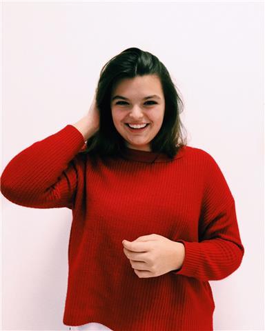 Doy clases particulares a niños de primaria. aqui solo deja poner una asignatura, pero podría ser de todo, solo primaria