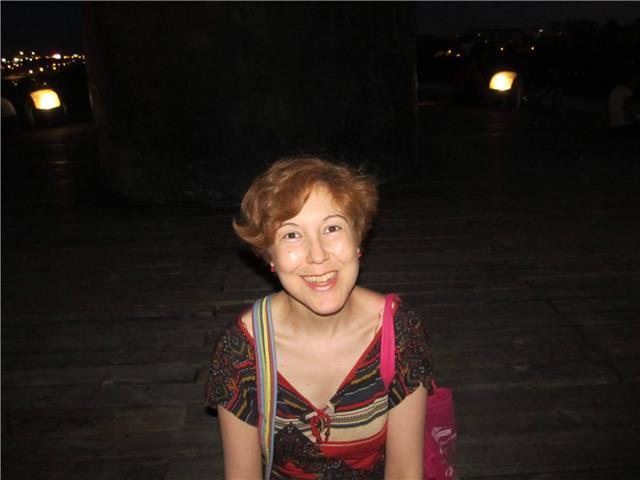 Profesora de inglés enfocada a impartir clases de apoyo a niños en primaria y secundaria así como clases de conversación para adultos