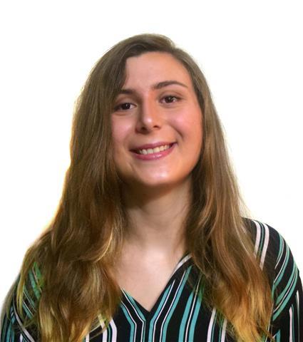 Profesora en academia ofrece clases de inglés y español online