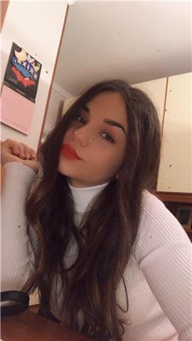 ragazza di terza superiore
