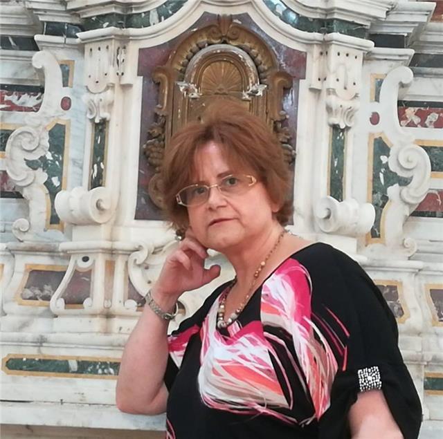 Interprete e traduttore impartisce lezioni private di lingua inglese