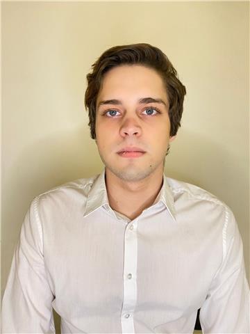 Soy francés-dominicano, he estudiado el bachillerato francés y por lo tanto puedo ofrecer ayuda a jóvenes o estudiantes de francés en lo que sea necesario