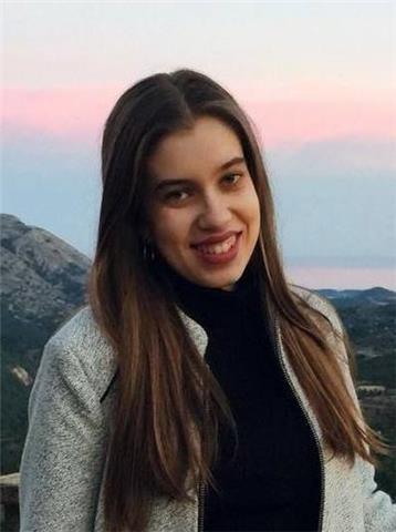 Graduada en traducción e interpretación da clases online y presenciales de inglés, italiano y español para extranjeros a todos los niveles