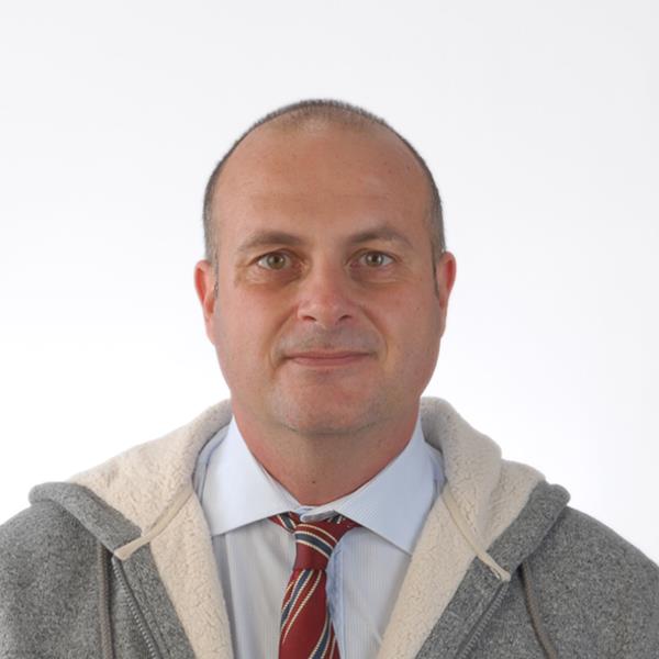 Ex Manager con esperienza nel Regno Unito