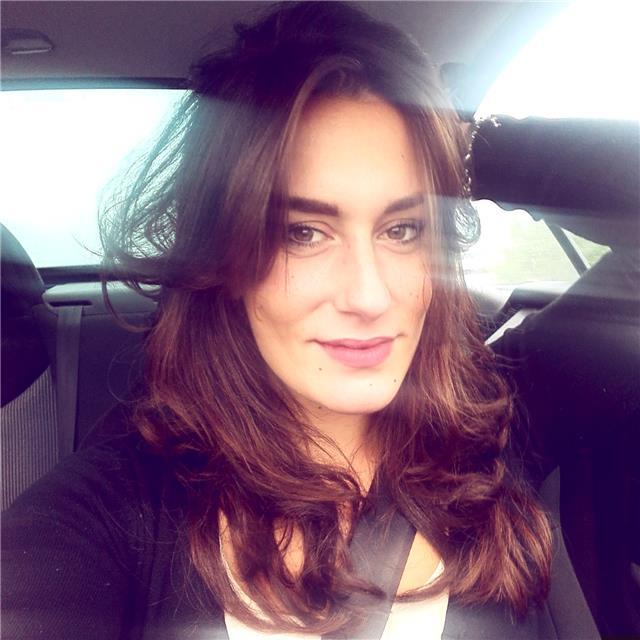 Laureata in ingegneria civile curriculum strutture. l7