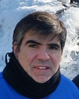 Clases de programación en diferentes lenguajes, ofimática, bases de datos, sql, c#, c , java