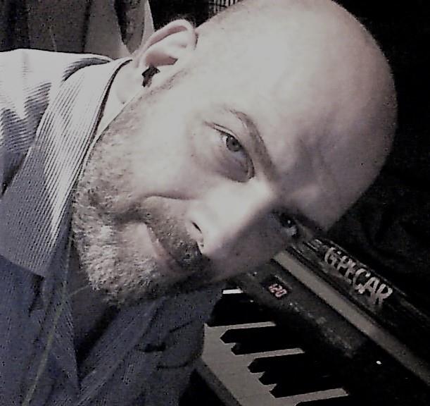 Impara la musica attraverso il pianoforte