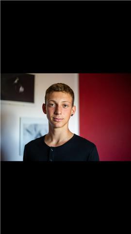 Studente all'ultimo anno di liceo scientifico