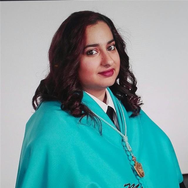 Native Spanish Teacher offers to give classes