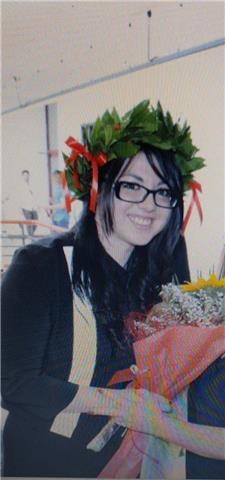 Laureata in economia e management offre lezioni private a ragazzi di scuola elementare e media