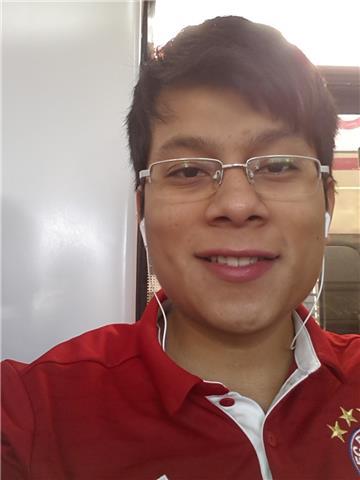 Soy estudiante de último curso de ingeniería geologica, imparto clases. (zona sur)