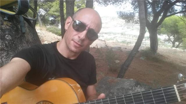 Clases de guitarra flamenca badalona