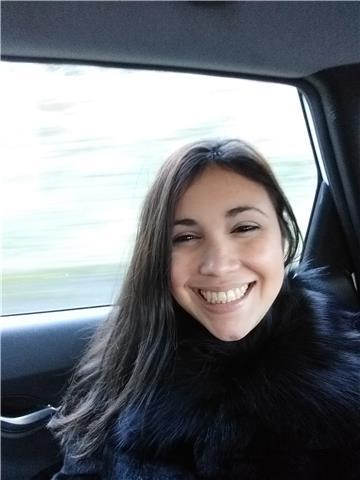 Madrelingua spagnolo offre lezioni online