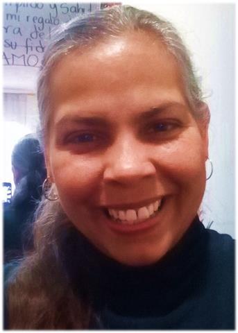 Profesora con amplia experiencia académica ofrece estrategias y recursos para el aprendizaje efectivo de Matemáticas