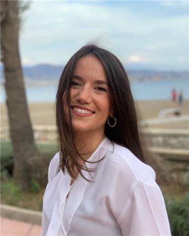 Ingeniera química imparte clases online de química y matemáticas