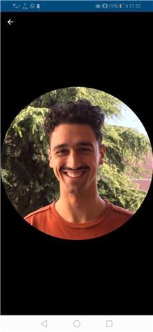 Laureato in agraria, offro ripetizioni in matematica, scienze e fisica di base. Inoltre posso offrire la mia conoscenze in materie agronomiche :) :). 
Bonus: Parlo sia inglese che spagnolo
