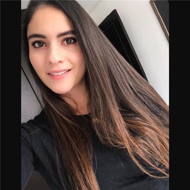 Bonjour, J'offre des cours d'espagnol virtuels, je suis avocate mais je suis passionné pour la langue espagnole et la littérature