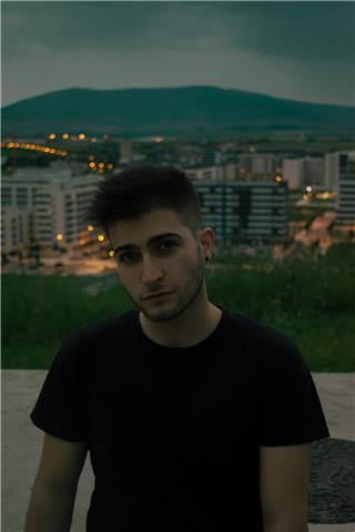 Estudiante de ingeniería industrial imparte asignaturas de ciencias a nivel de educación secundaria y bachillerato con experiencia y buenos resultados