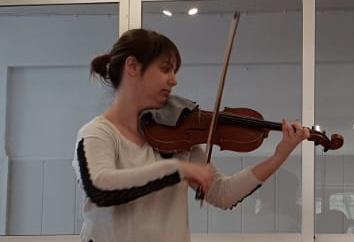 PROFESORA TITULADA SUPERIOR DE VIOLÍN. CLASES INDIVIDUALES, COLECTIVAS Y LENGUAJE MUSICAL