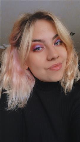 Profesora de inglés de repaso para niño/as de primaria, eso y bachillerato