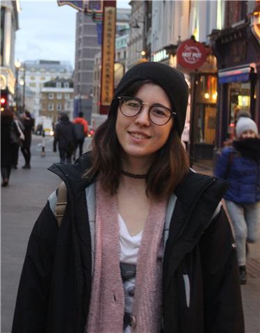 Profesora bilingüe de inglés nivel avanzado