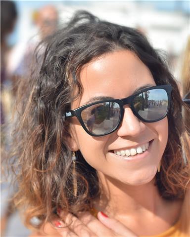 Soy maestra y doy clases particulares de todas las materias hasta bachillerato.doy claes en valencia o alrededores