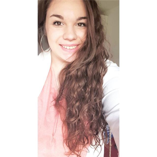 Futur enseignante ( niveau collège maximum de préférence)