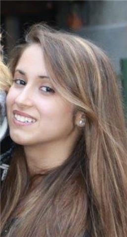 Salve. Sono Giulia una ragazza laureata in giurisprudenza e consulente legale presso un’azienda di Bologna. Per passione ho sempre dato ripetizioni, lo faccio da 10 anni ormai. Faccio ripetizioni ai bambini delle elementari, medie e ai ragazzi del liceo. 