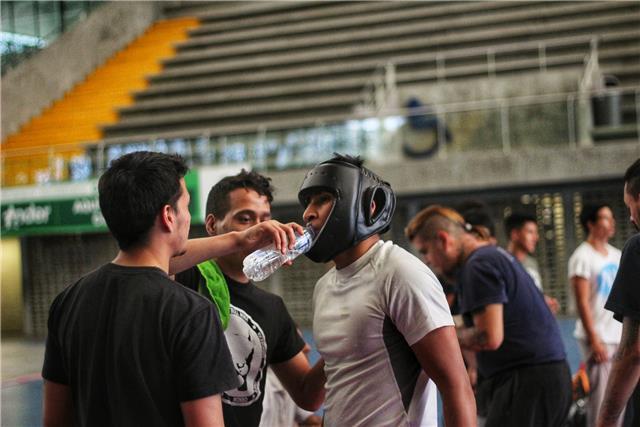 clases de boxeo, kick boxing, muay thai y MMA