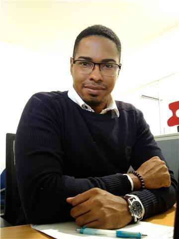 Joven como tú, experto en tecnología de la información con amplio conocimiento en materia de big data y seguridad de la información. ofrece clase particular a personas con deseos de escalar en este rubro del mundo tecnológico